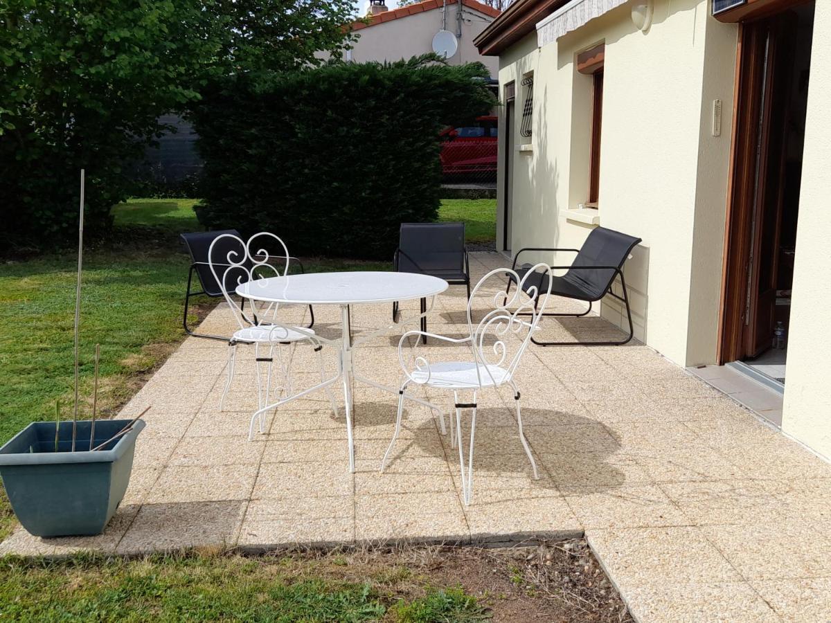 La Belle Maisonette Montmorillon Exterior photo